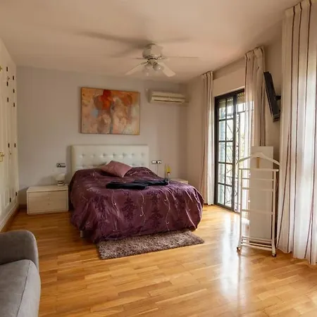 בית נופש Casa Guadalmar Beach *