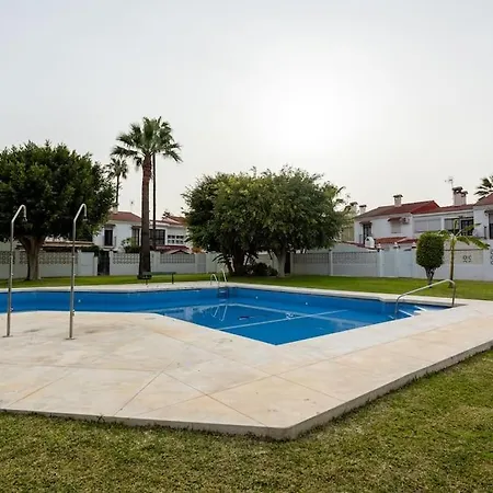 בית נופש Casa Guadalmar Beach